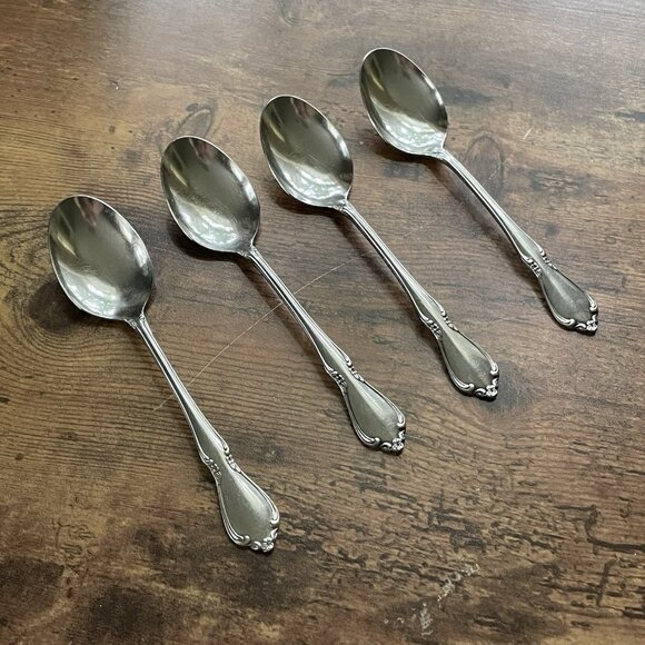 Oneida Chateau Oval Soup Table Spoon Set of 4 Oneidacraft Deluxe Stainless 6 7/8 - Picture 1 of 6